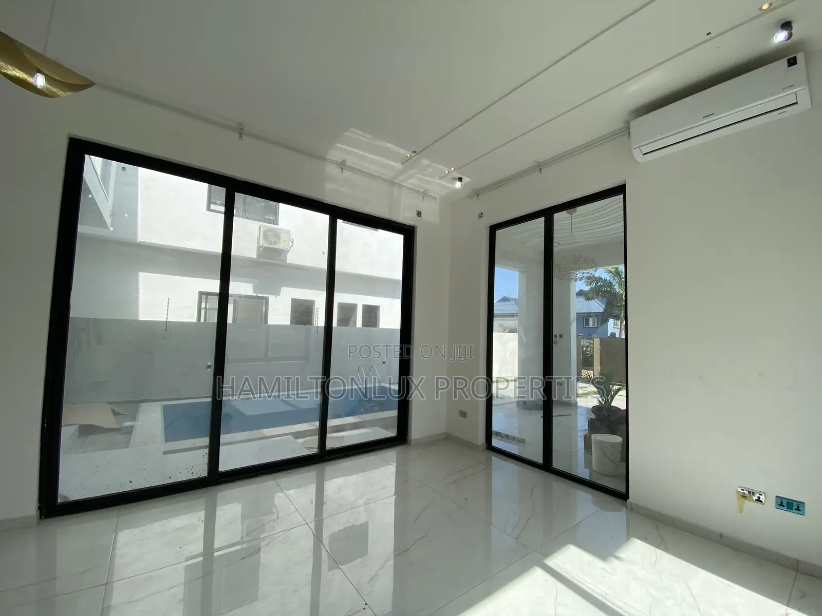 4bdrm Mansion in East Legon 69, Adjiriganor for sale