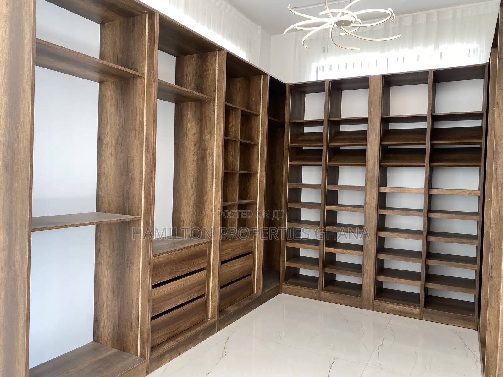 4bdrm Mansion in East Legon 69, Adjiriganor for sale