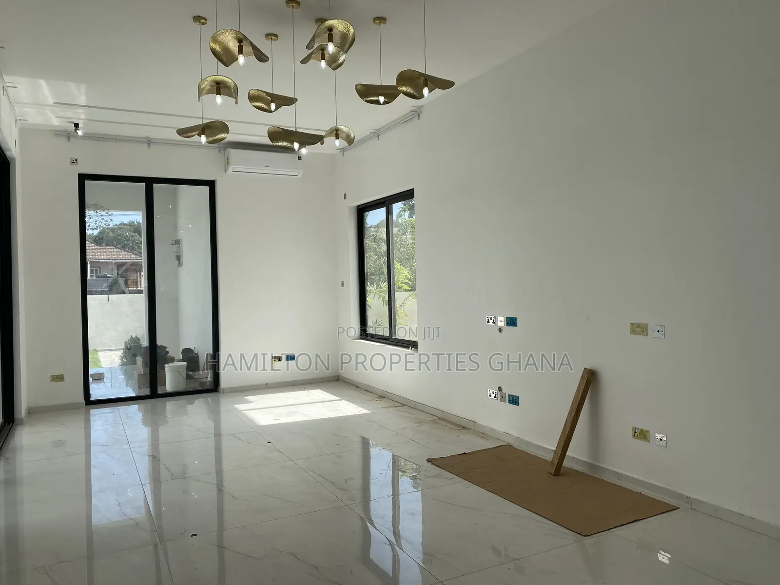 4bdrm Mansion in East Legon 69, Adjiriganor for sale