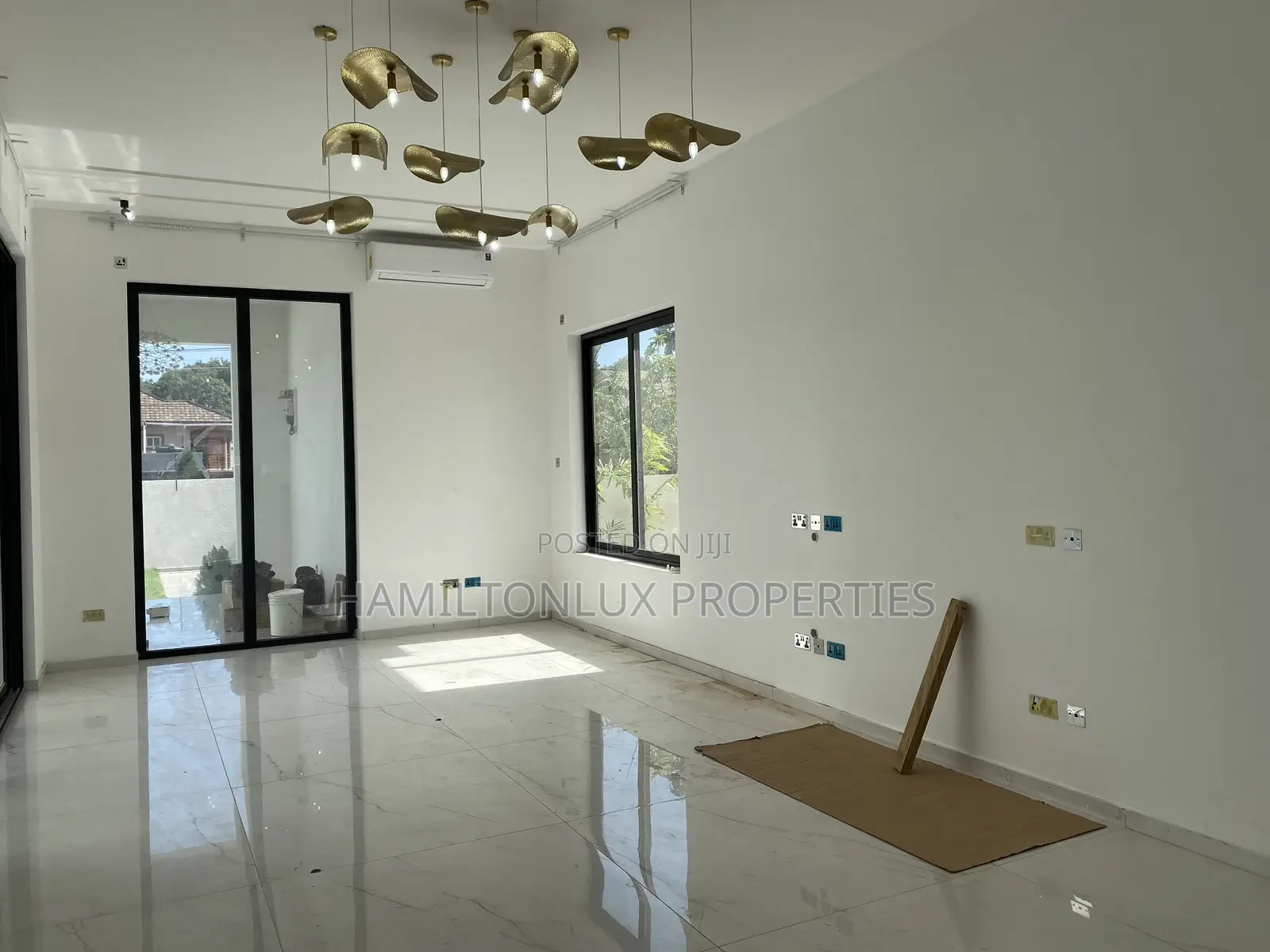 4bdrm Mansion in East Legon 69, Adjiriganor for sale