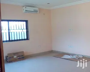 3bdrm House in Bronko Housing, Accra Metropolitan for rent