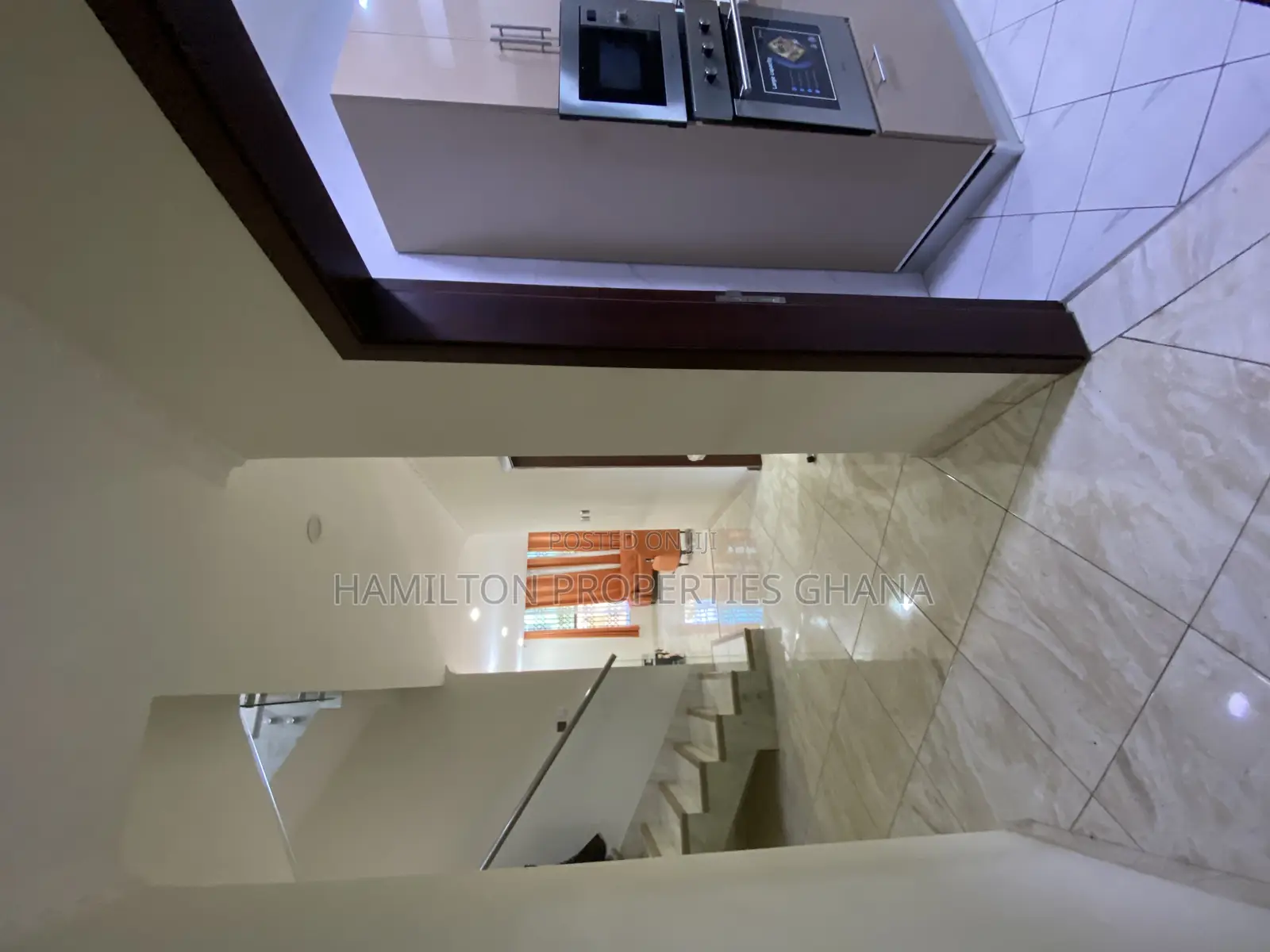 Furnished 5bdrm Mansion in Adjiringanor, Adjiriganor for rent