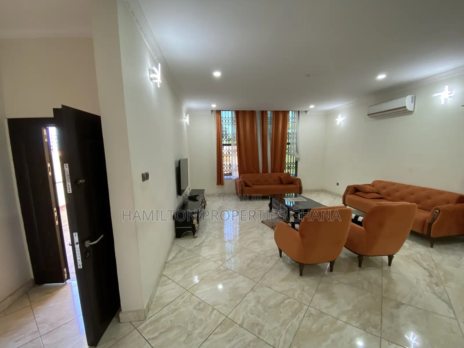 Furnished 5bdrm Mansion in Adjiringanor, Adjiriganor for rent