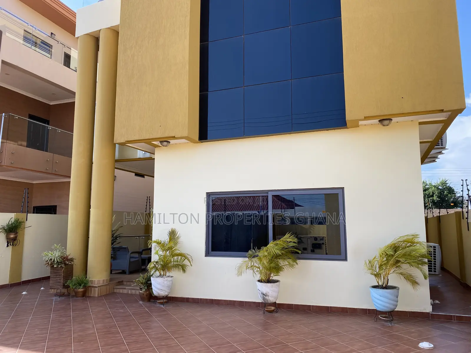 Furnished 5bdrm Mansion in East Legon, A&C Mall Area for rent