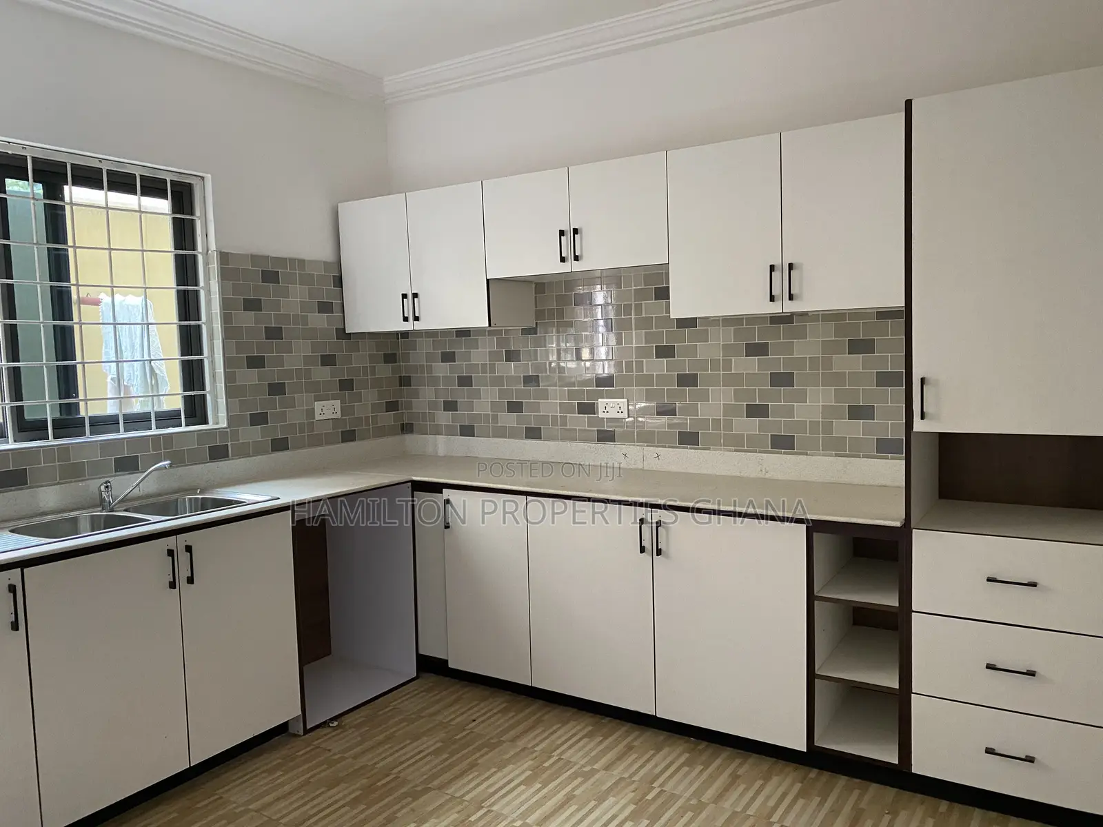 2bdrm Apartment in Adenta Cashew Link, SSNIT Flats for rent