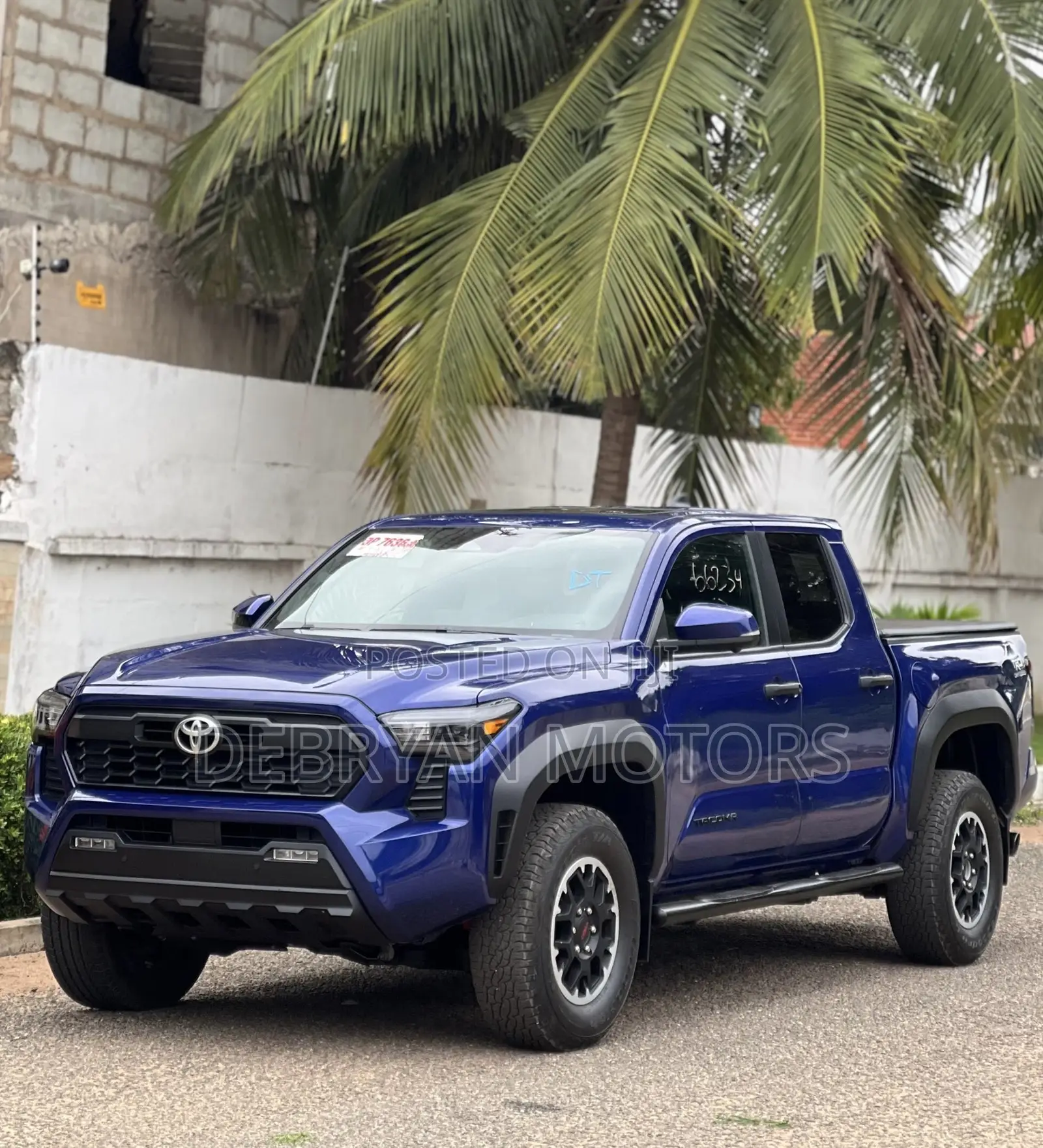 Toyota Tacoma SR5 Double Cab 6' Bed AT 2024 Blue