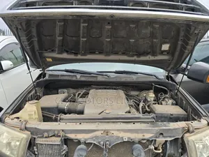 Toyota Tundra CrewMax Limited 5.7L 2009 Gray