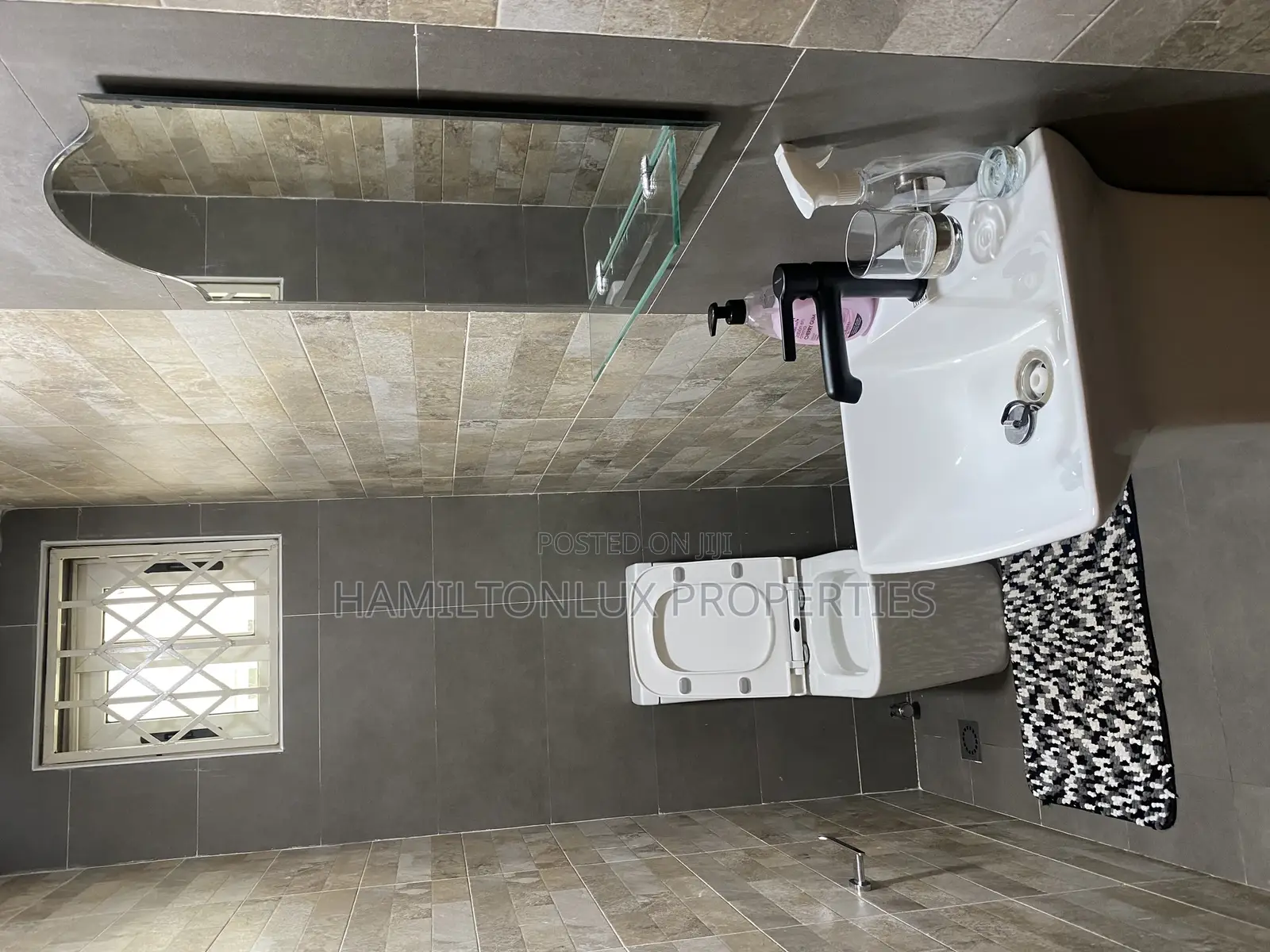 3bdrm Duplex in Adjiringano Refinery, Otano for rent