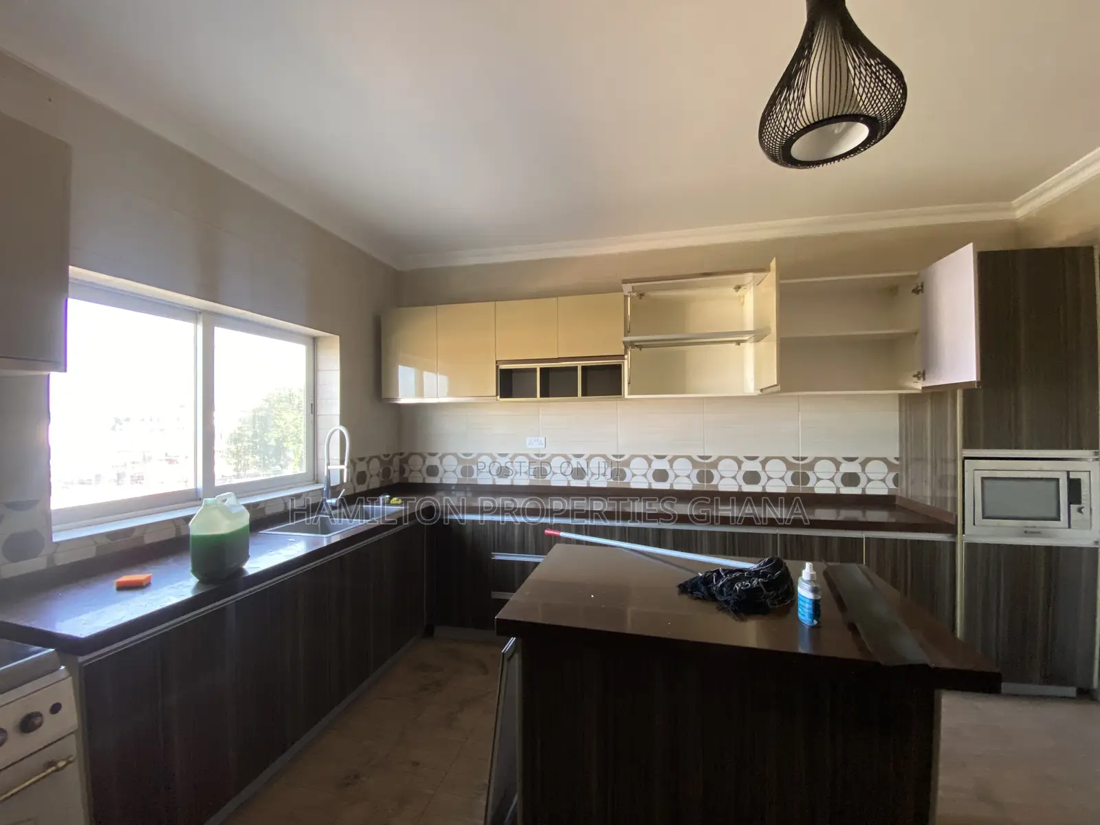 2bdrm Apartment in Cantonment, US Embassy Area for rent