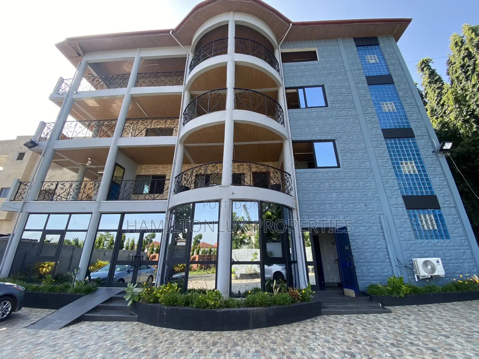 Furnished 3bdrm Apartment in Cantonments, US Embassy Area for rent