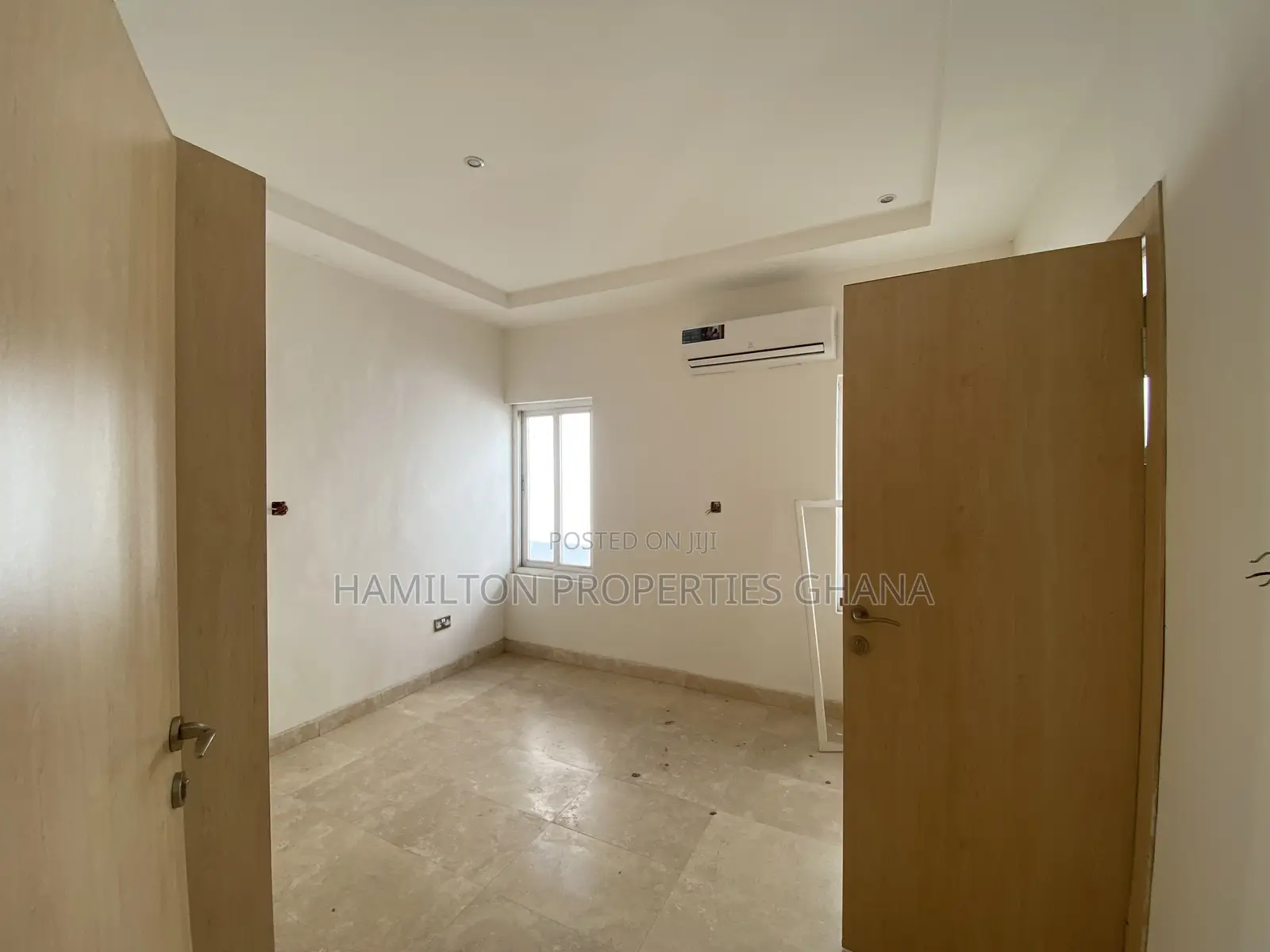 3bdrm Townhouse / Terrace in Cantonments, US Embassy Area for rent