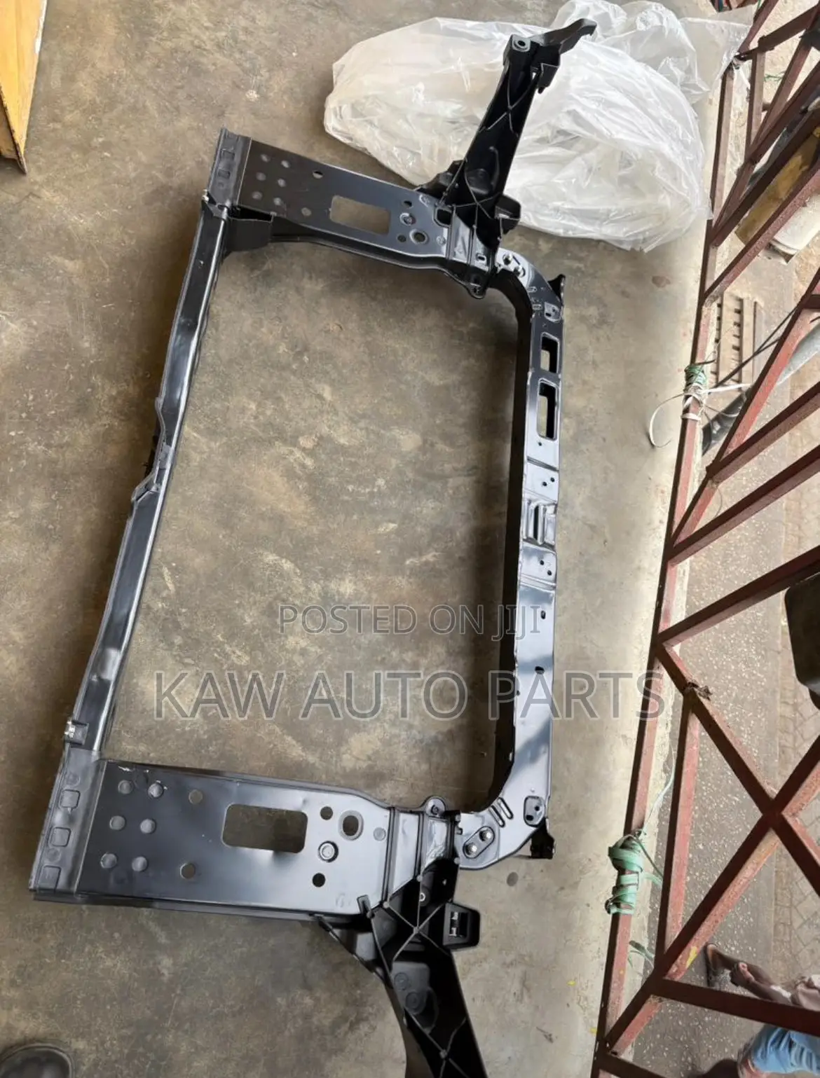 2016,2017,208,2019,2020,2021 Radiator Support For Hyundai Tucson