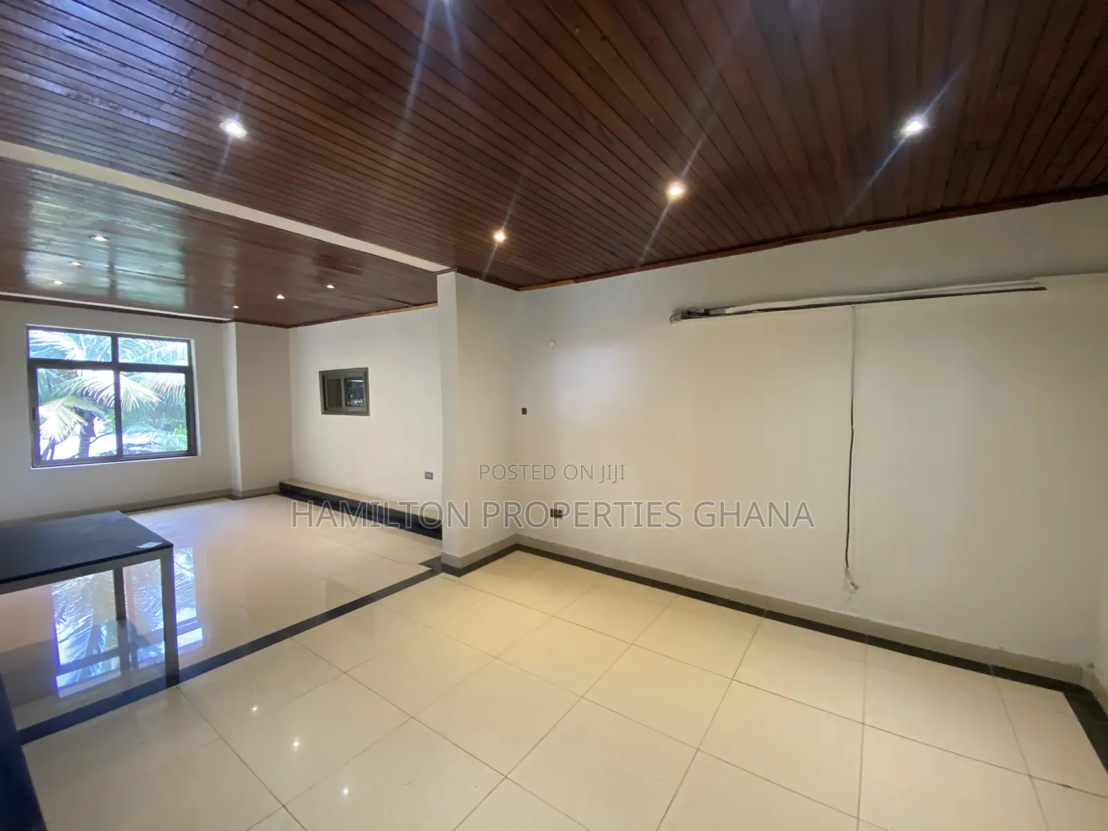 8bdrm Farm House in Cantonments, US Embassy Area for rent