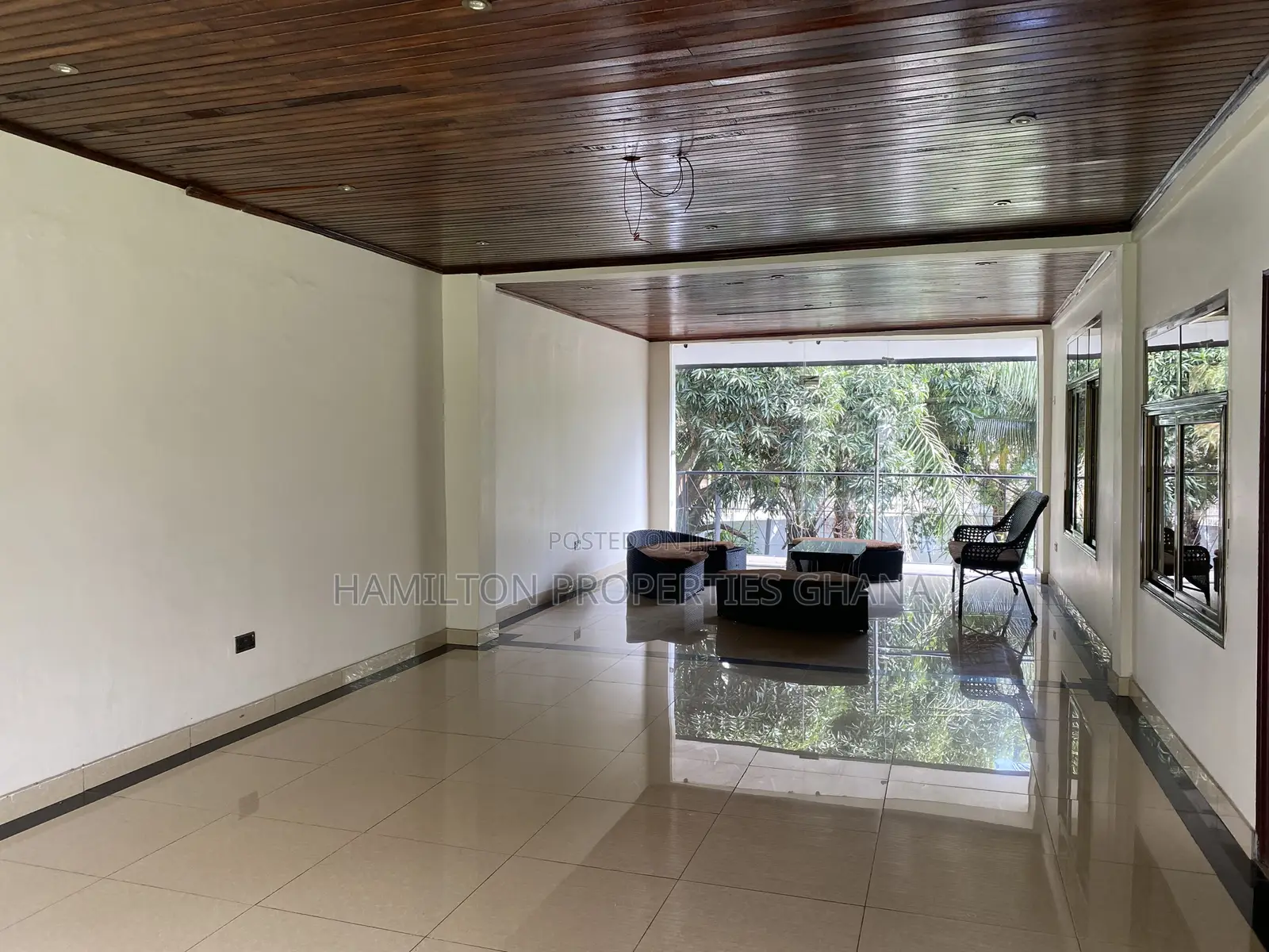 8bdrm Farm House in Cantonments, US Embassy Area for rent
