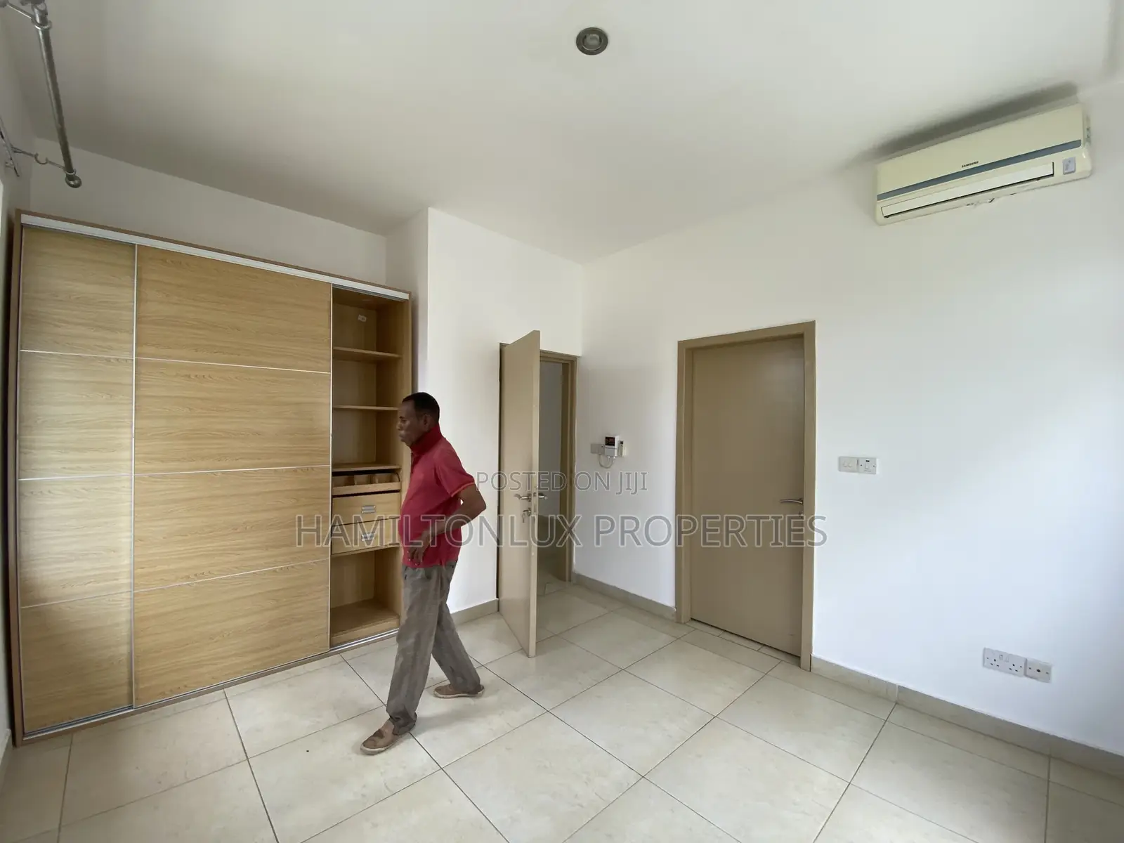 4bdrm Townhouse / Terrace in East Legon, American House for rent