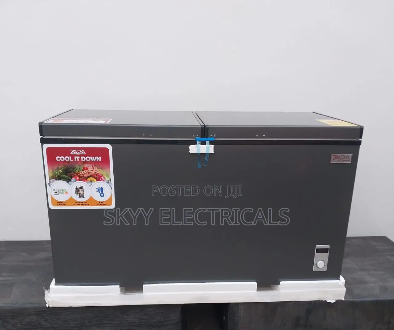 Zara 650fl-Dd 450liters Double Door Chest Freezer