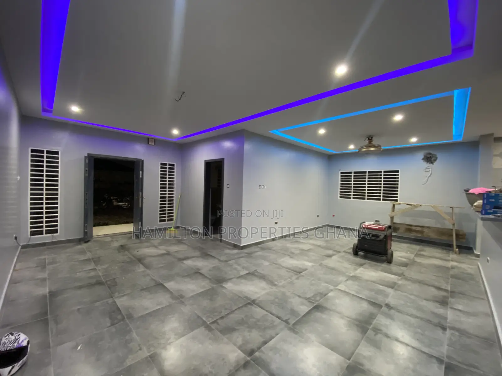3bdrm Apartment in Agbogba, School Park Area for rent