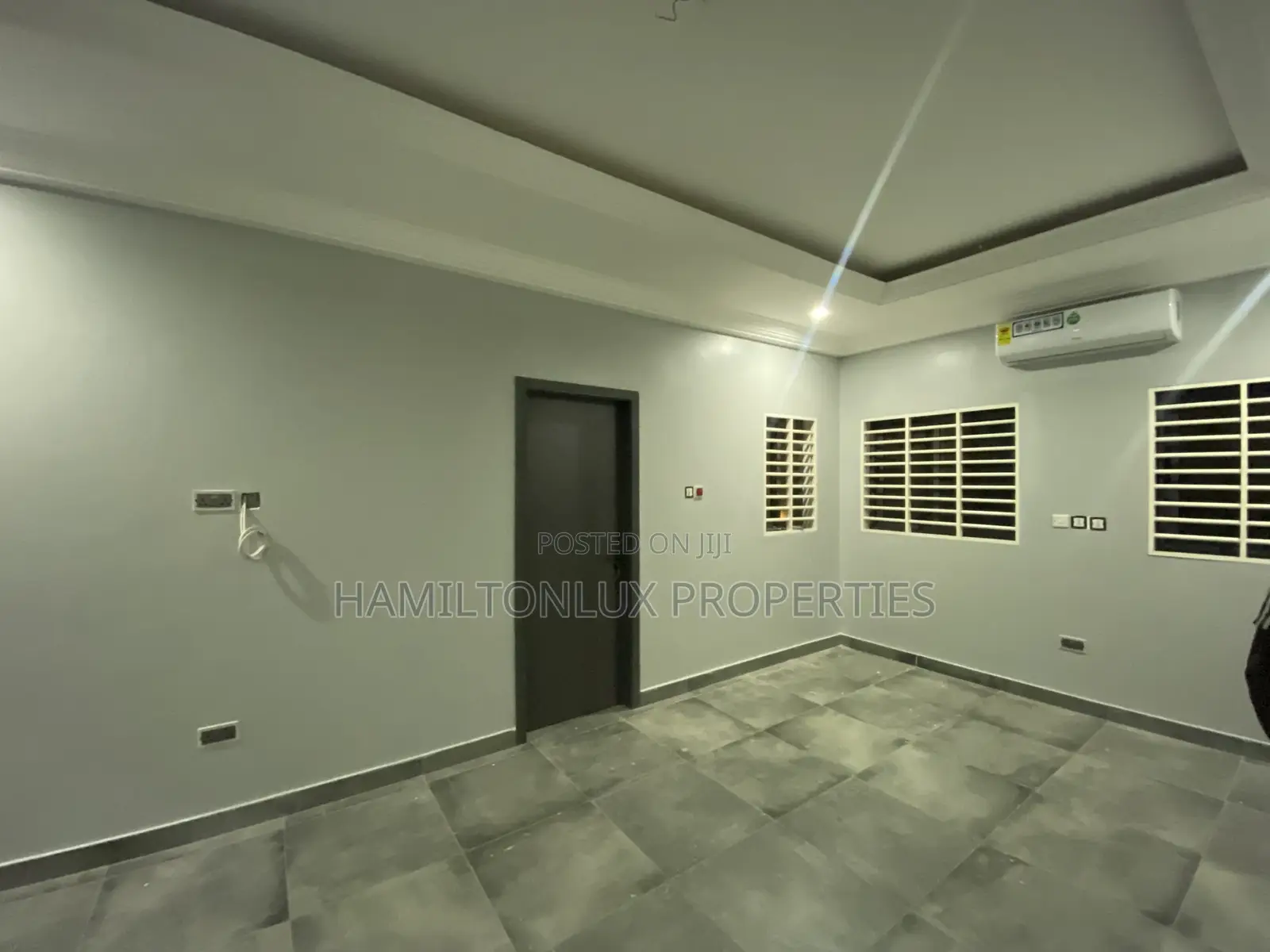 3bdrm Apartment in Agbogba, School Park Area for rent