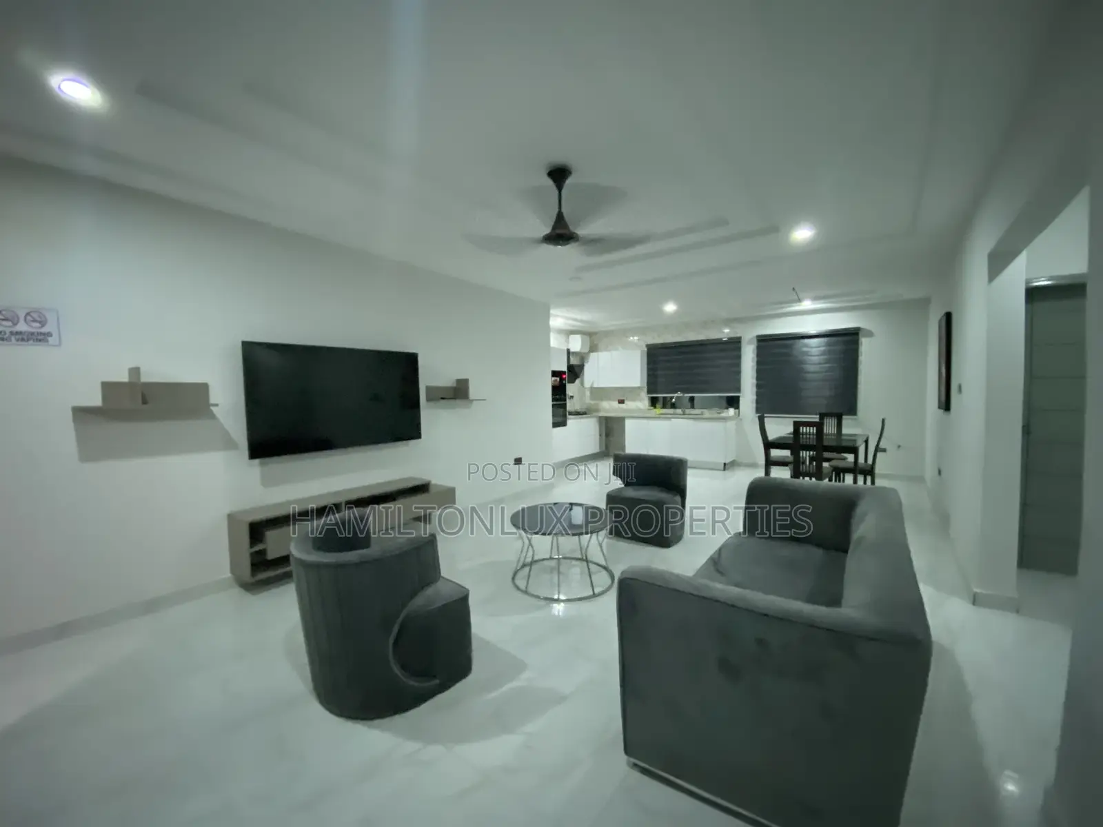 Furnished 2bdrm Apartment in School Junction for rent