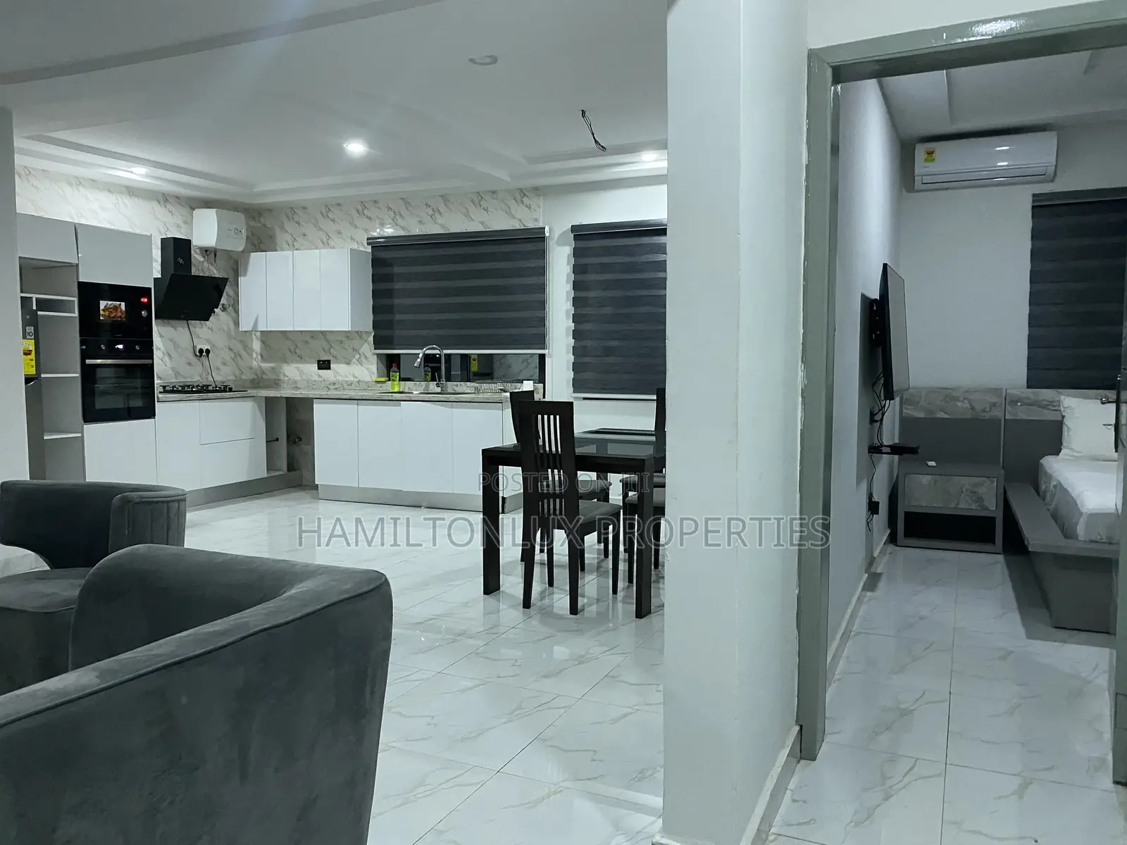 Furnished 2bdrm Apartment in School Junction for rent