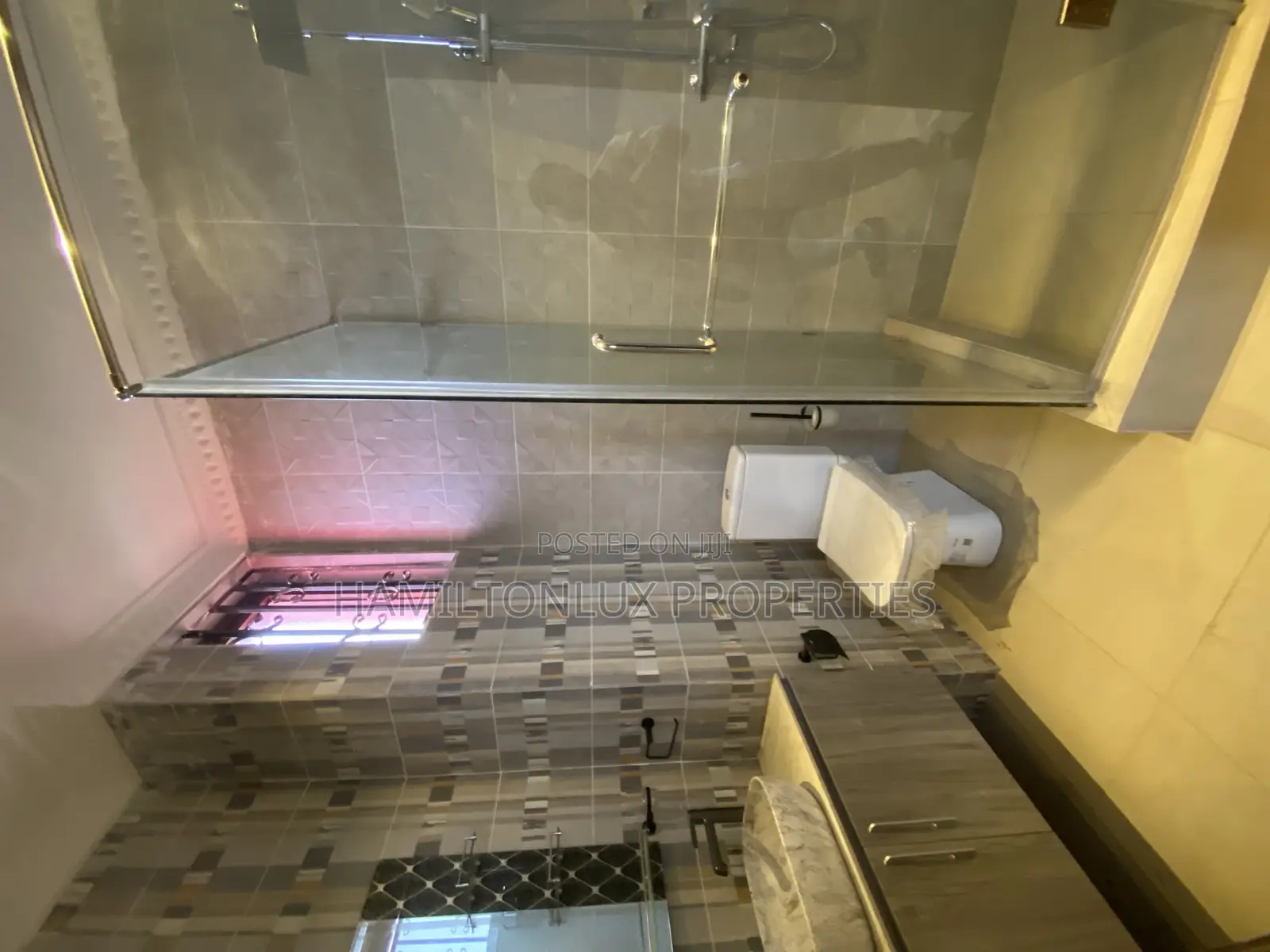 2bdrm Apartment in Adjiringanor, Ability for rent