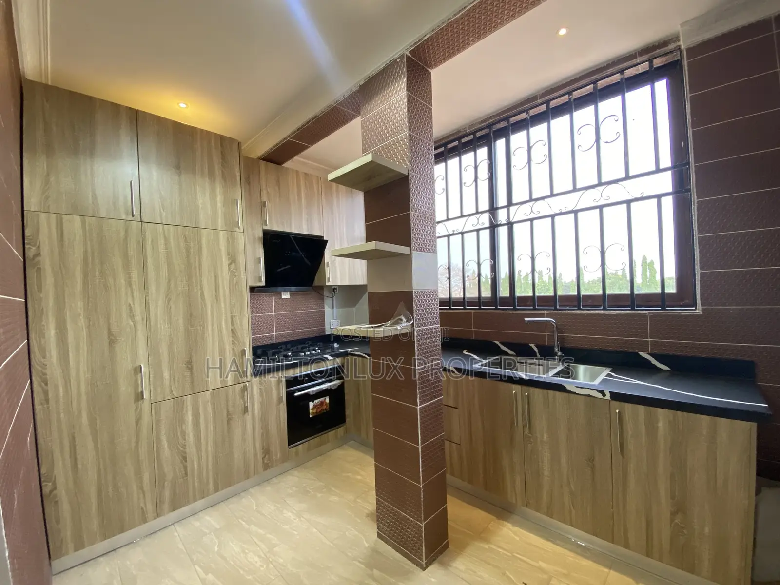 2bdrm Apartment in Adjiringanor, Ability for rent