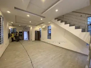 3bdrm House in School Junction for sale