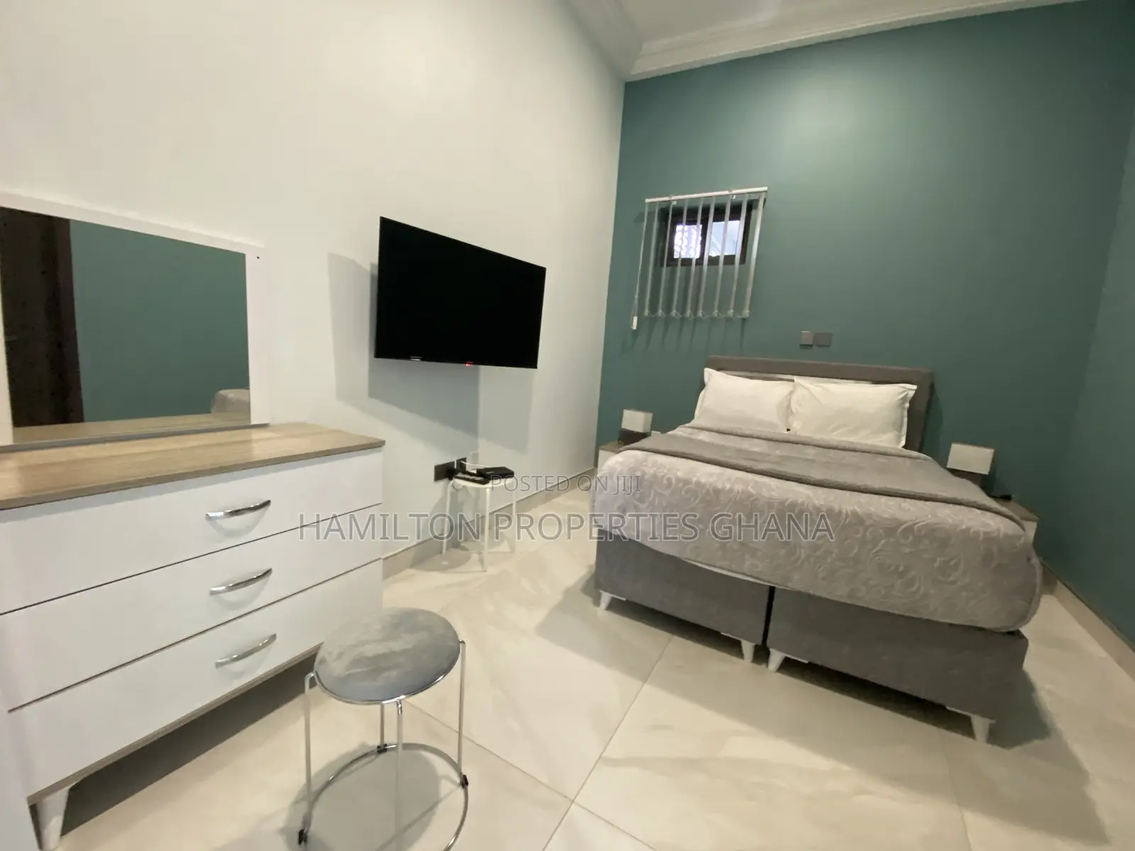 Furnished 1bdrm Apartment in School Junction for rent