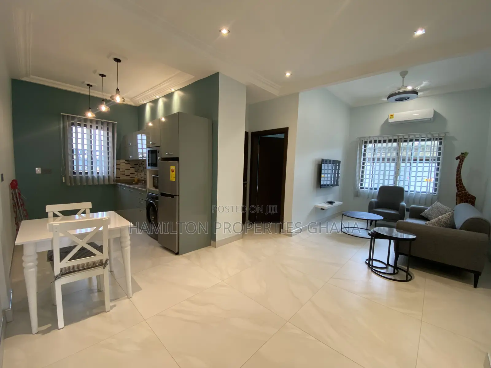 Furnished 1bdrm Apartment in School Junction for rent