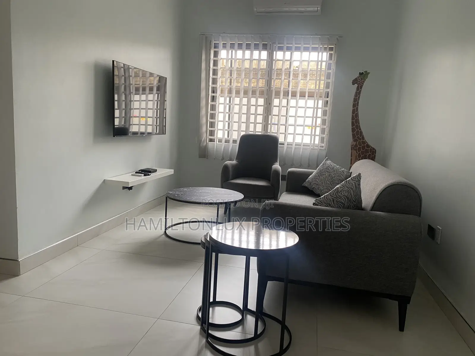 Furnished 1bdrm Apartment in School Junction for rent