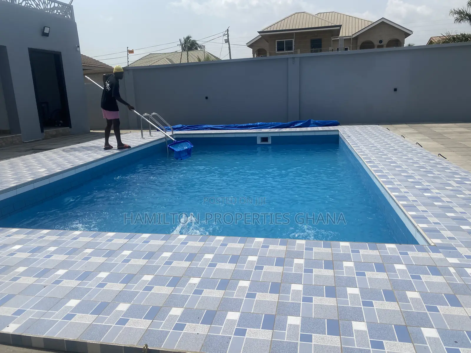 Furnished 1bdrm Apartment in School Junction for rent