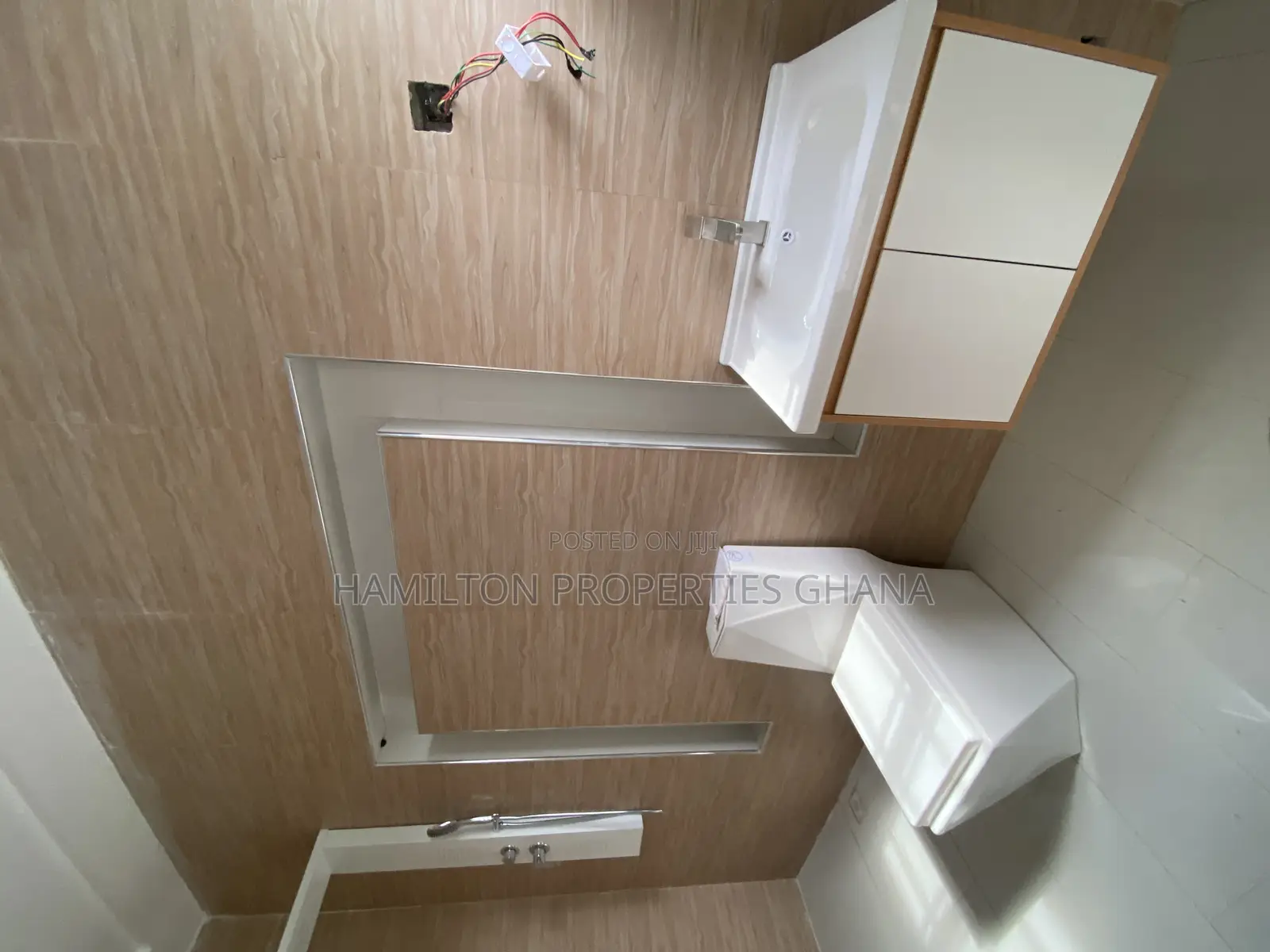 3bdrm House in Lakeside for sale