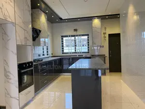 3bdrm House in Lakeside for sale
