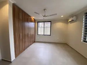 2bdrm Apartment in Lakeside Estates for rent