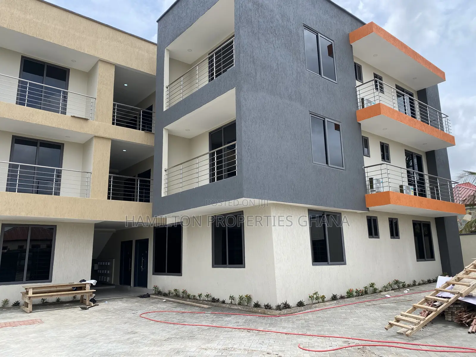 2bdrm Apartment in Lakeside Estates for rent