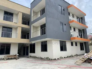 2bdrm Apartment in Lakeside Estates for rent