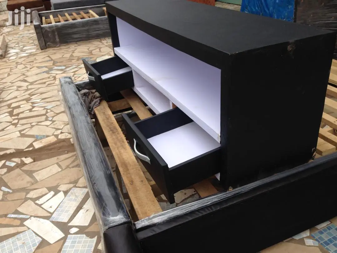 Black White Tv Unit