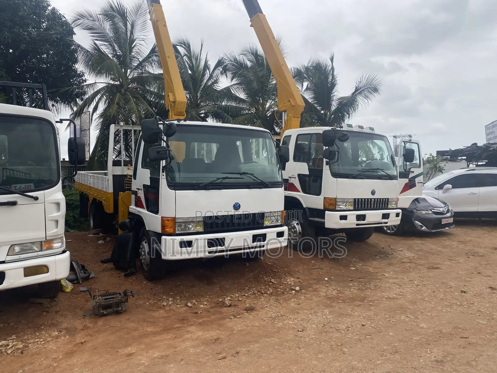 Hyundai 5 Tons Crane