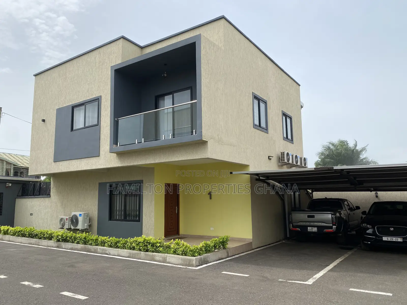 4bdrm Mansion in Agbogba, School Park Area for sale