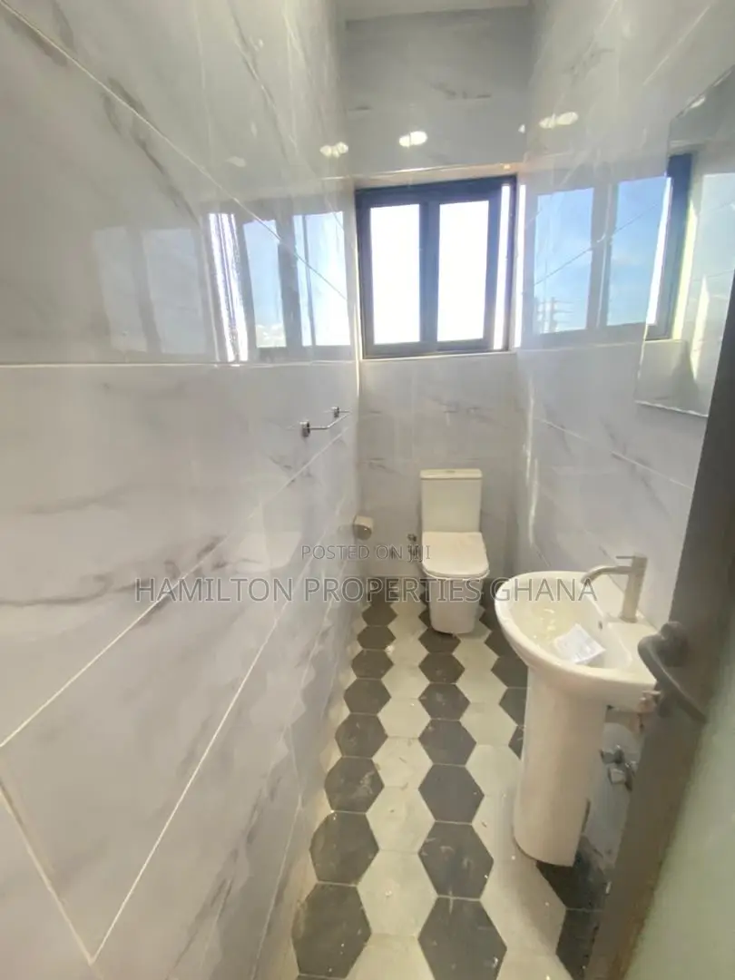 2bdrm Apartment in Santoe, East Legon for rent