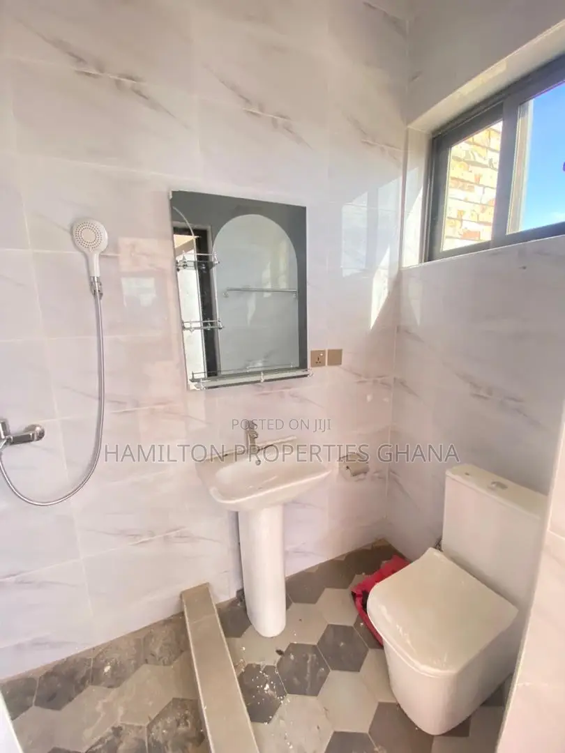 2bdrm Apartment in Santoe, East Legon for rent