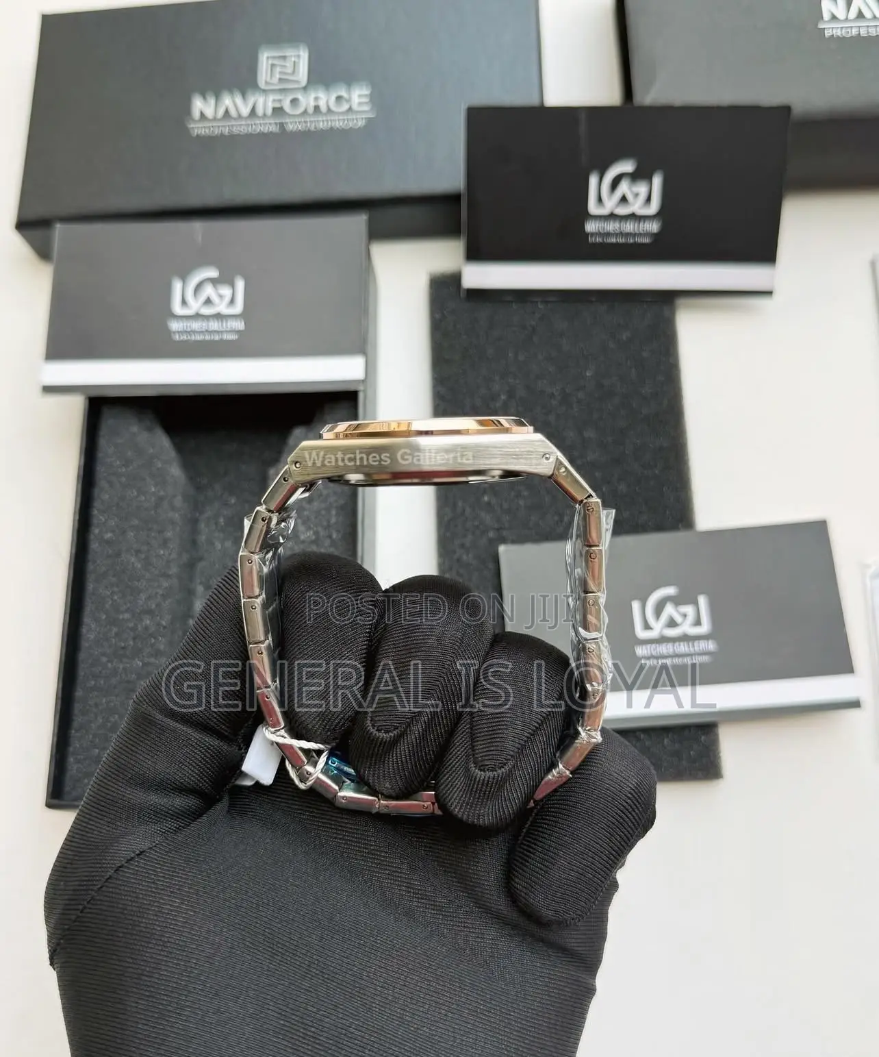Naviforce 8048 Ch – Sliver Rose Gold Men Watch