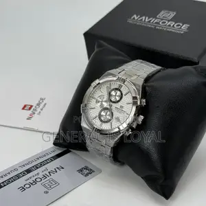 Naviforce 8042 Men's Quartz Watch Stainless Steel S