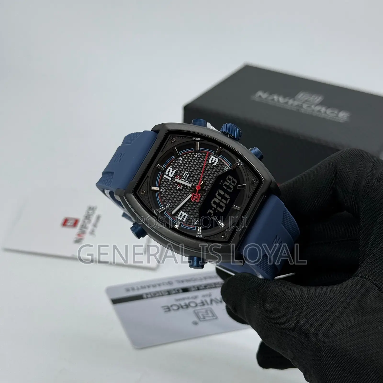 Naviforce Quartz Digital Analog Silicon Strap Men’S Watch