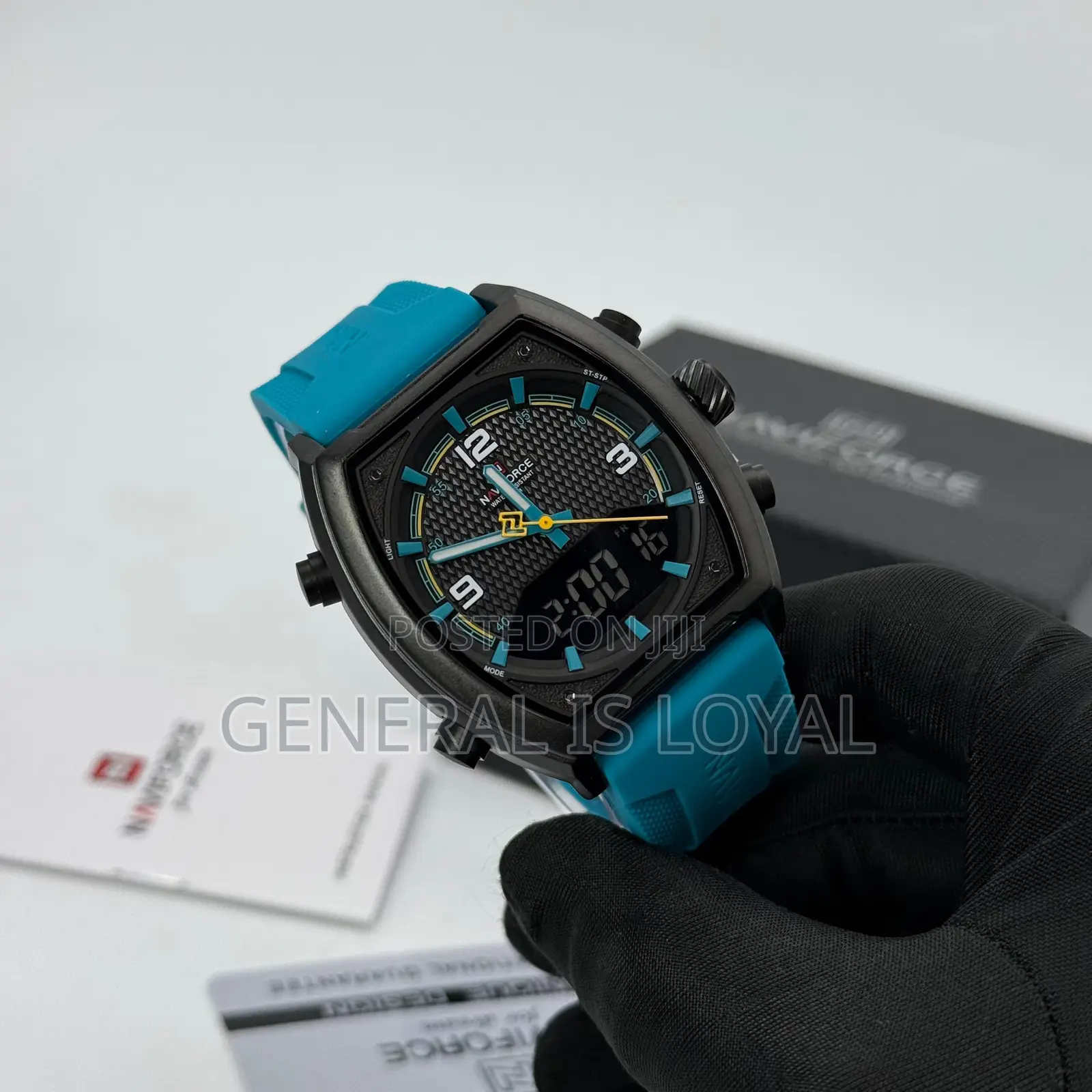 Naviforce Quartz Digital Analog Silicon Strap Men’S Watch