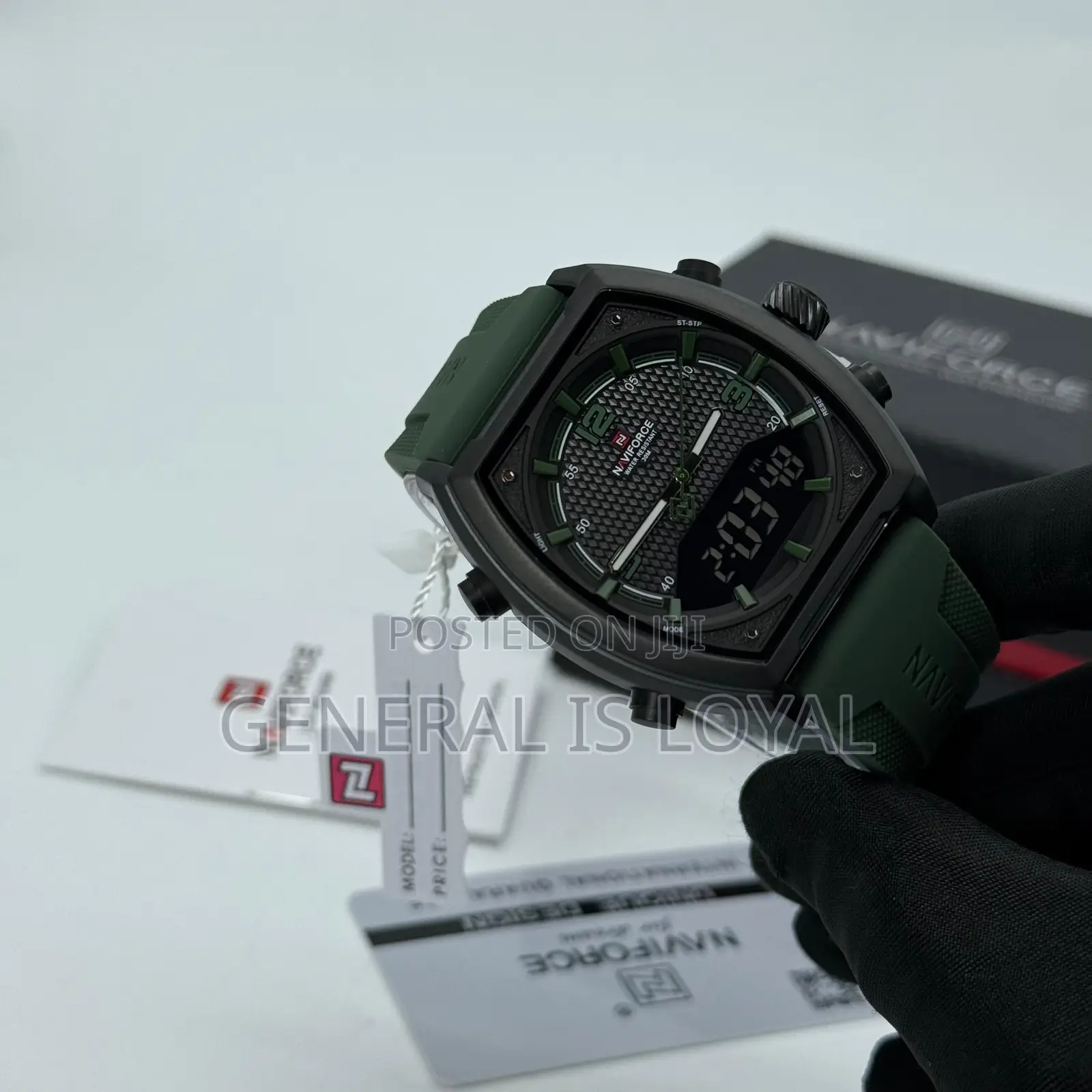 Naviforce Quartz Digital Analog Silicon Strap Men’S Watch