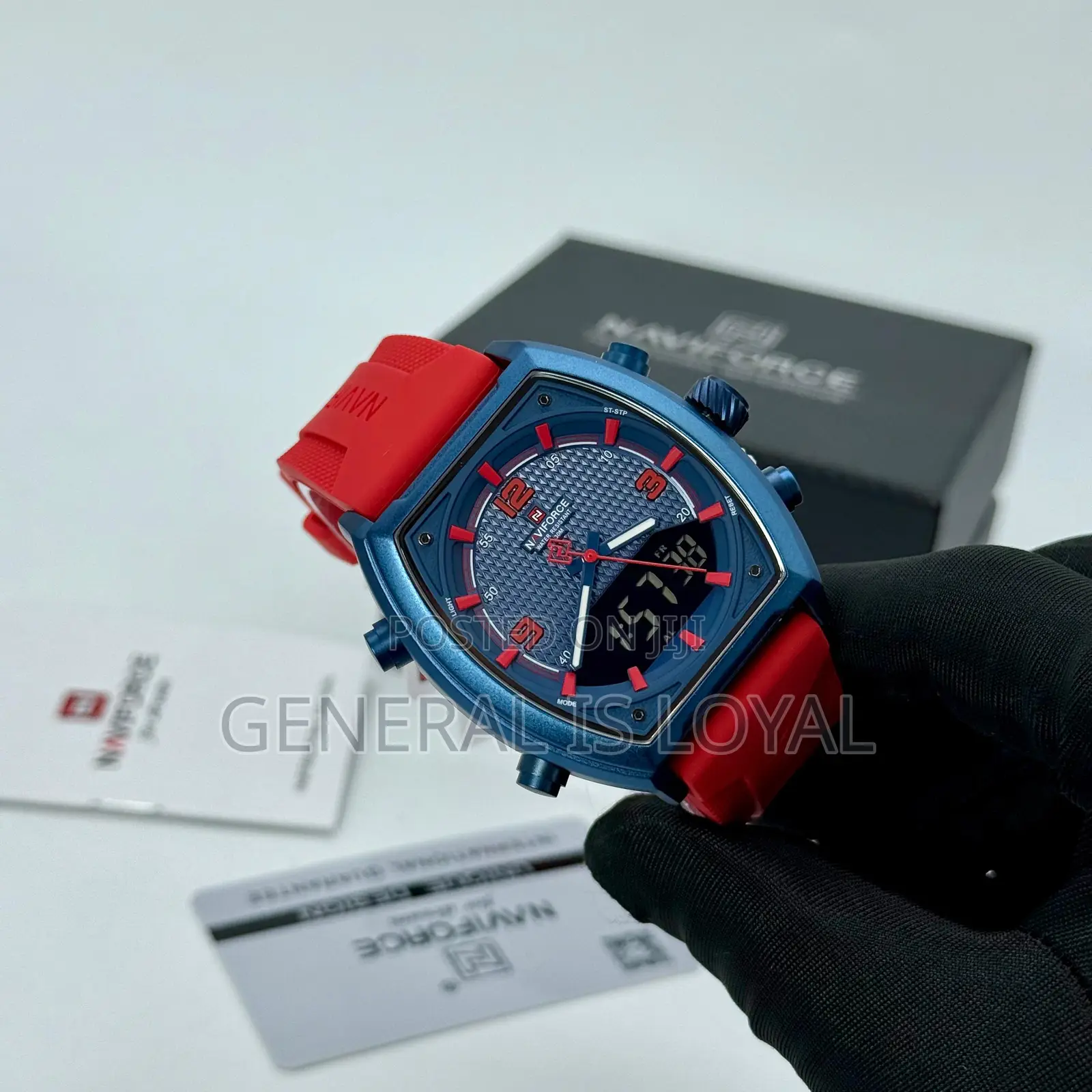 Naviforce Quartz Digital Analog Silicon Strap Men’S Watch