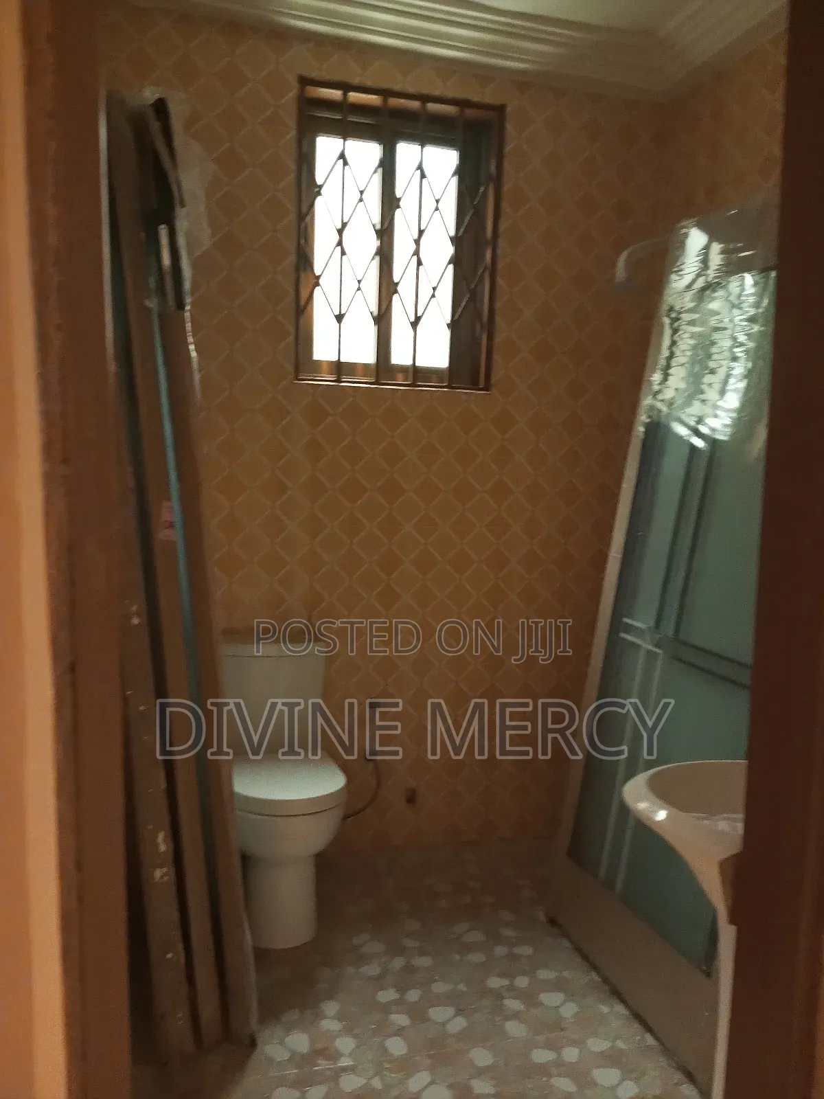 1bdrm Apartment in Kasoa Obum Road, Awutu Senya East Municipal for rent