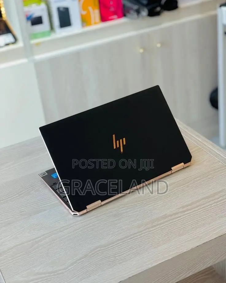 New Laptop HP Spectre 14 16GB Intel Core I7 SSD 1T