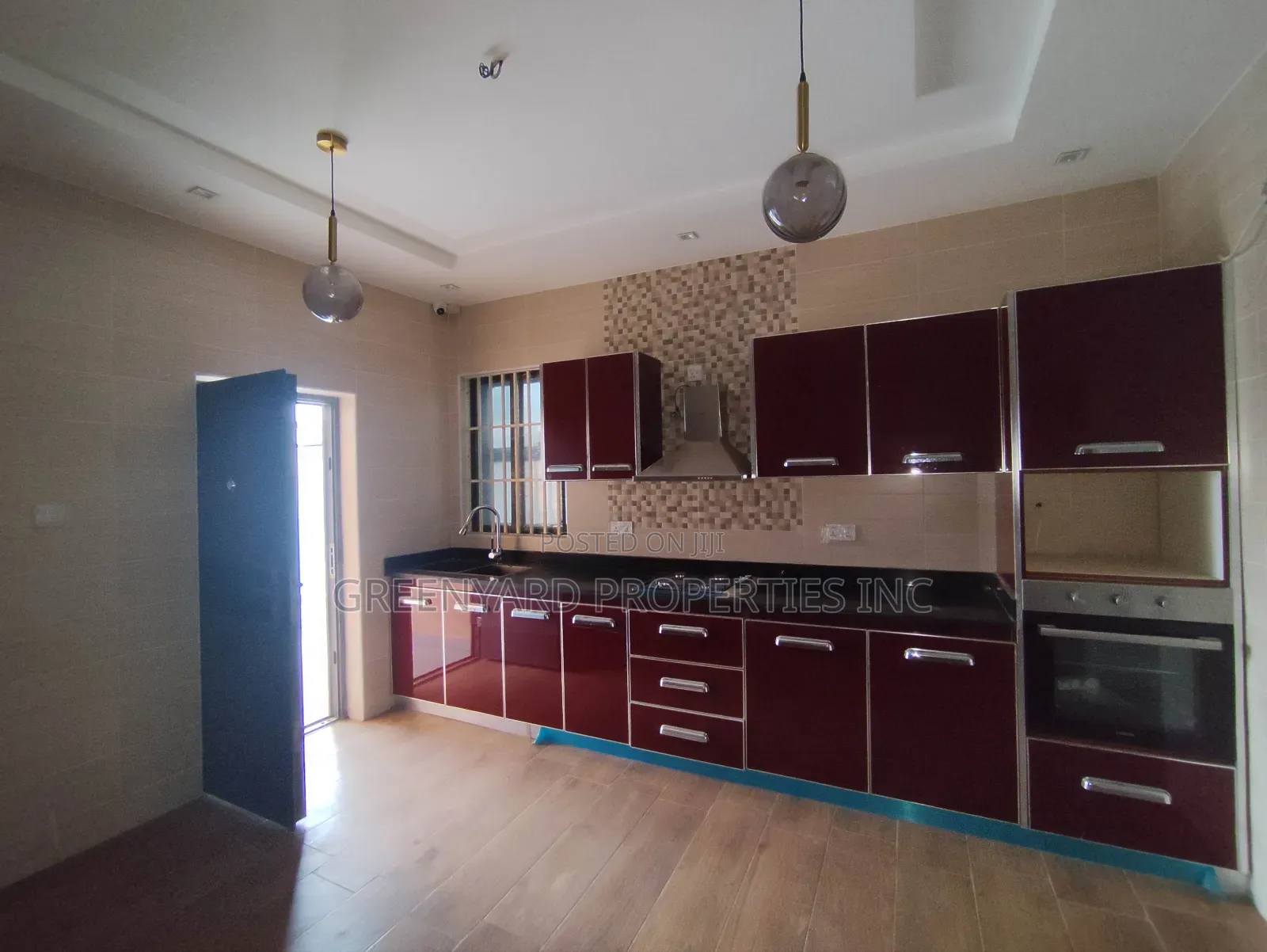 5bdrm House in Ogbojo, East Legon for sale